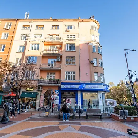 Vip Vitosha 69 Blvd 3 Bdrm - Location Apartment