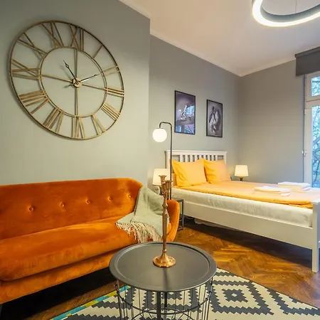 Vip Vitosha 69 Blvd 3 Bdrm - Location Apartment