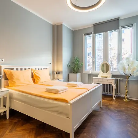 Vip Vitosha 69 Blvd 3 Bdrm - Location *